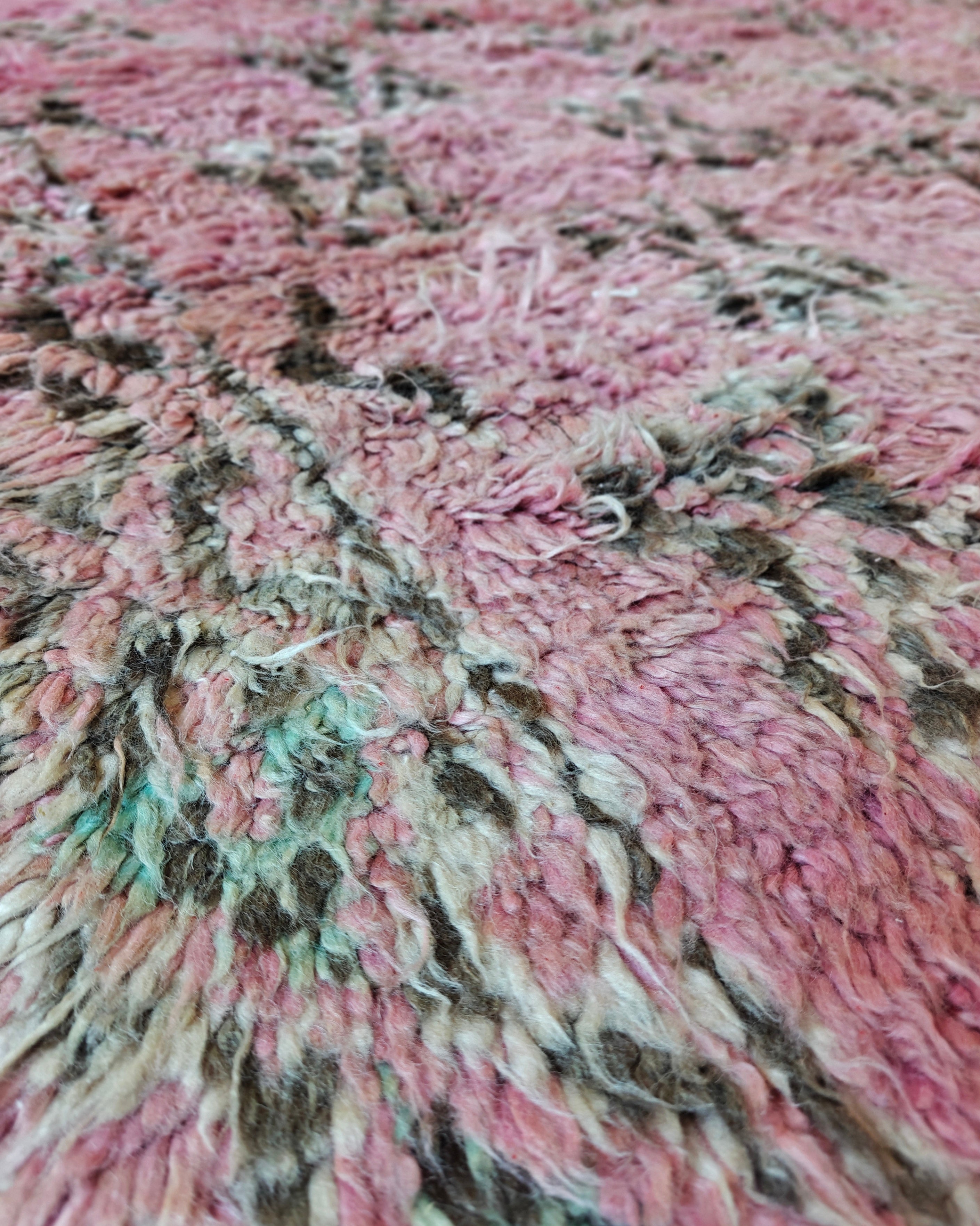 PALE LILAC Bohemian Boujaad Teppich 1.9 x 3.6