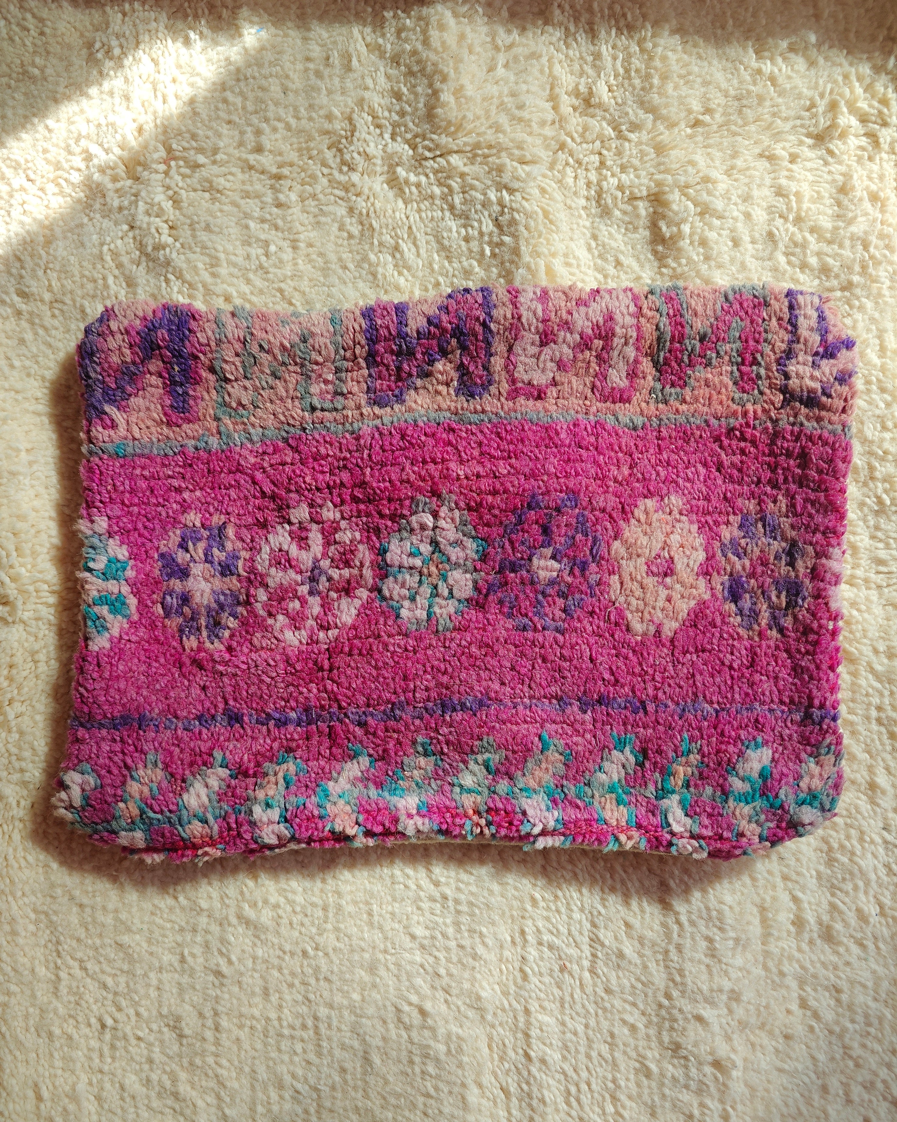 Boujaad Kissen mit Blumen