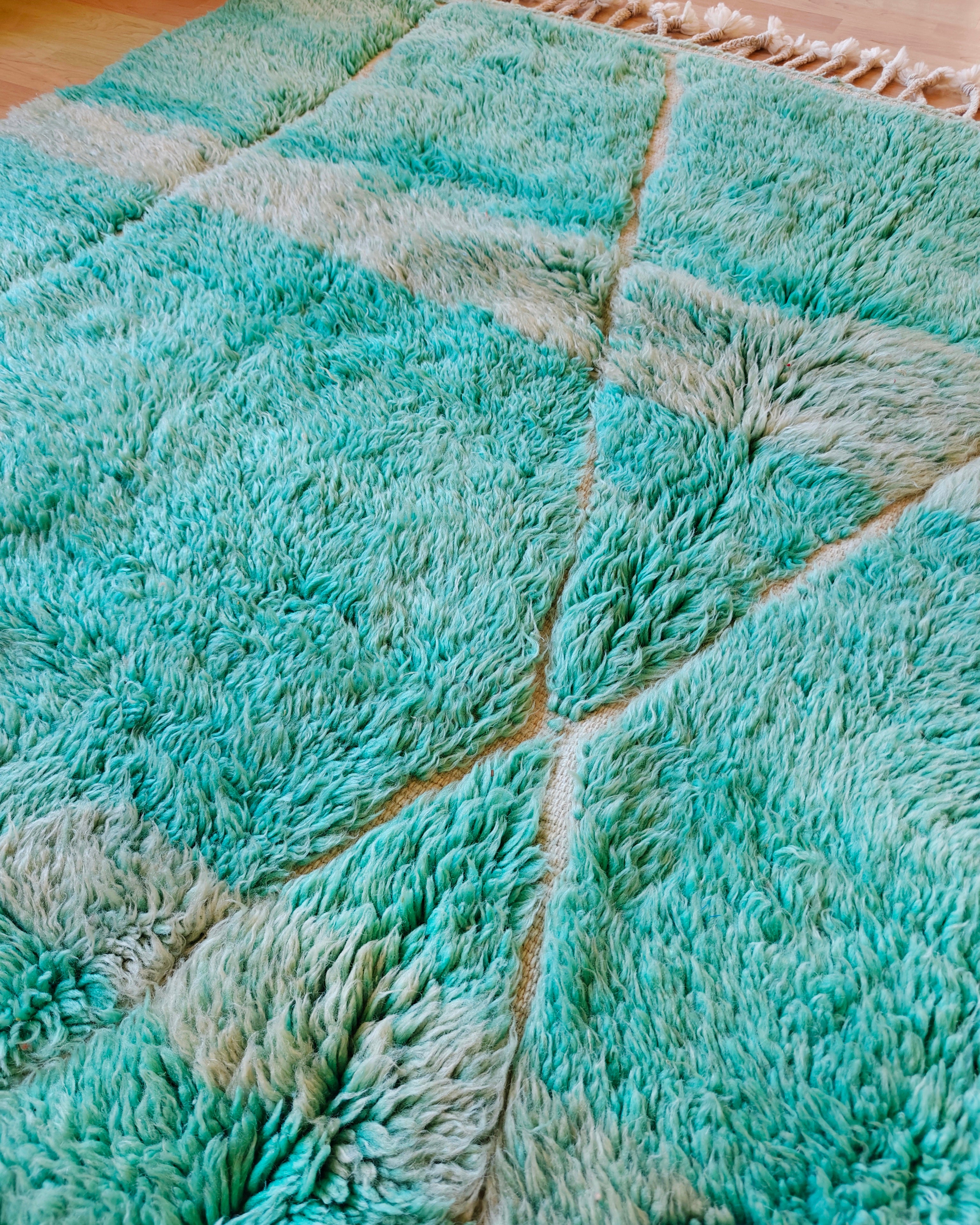 Turquois MARMUSHA 2.1 x 2.9