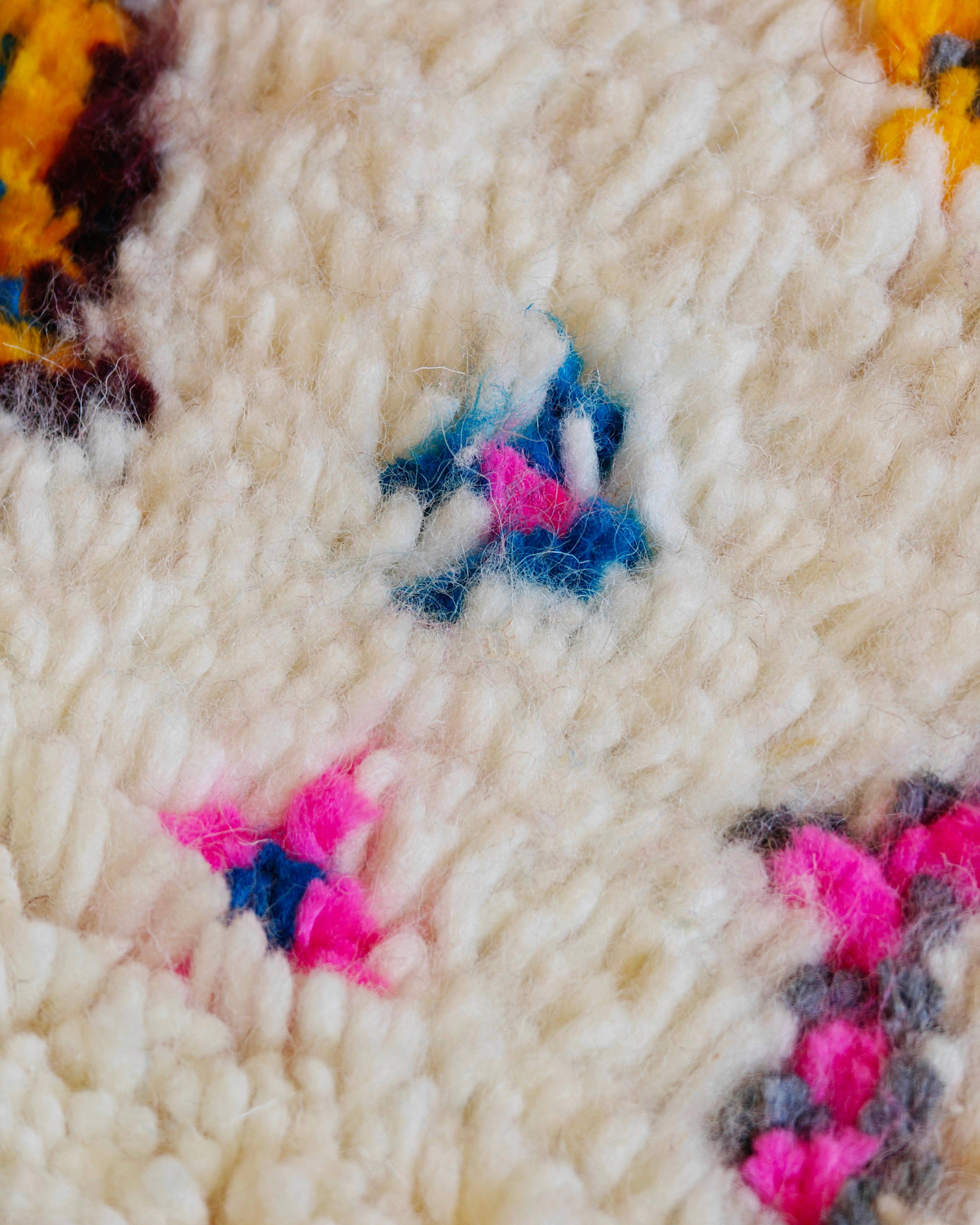 AZILAL Pünktli Teppich 1.5 x 2.5