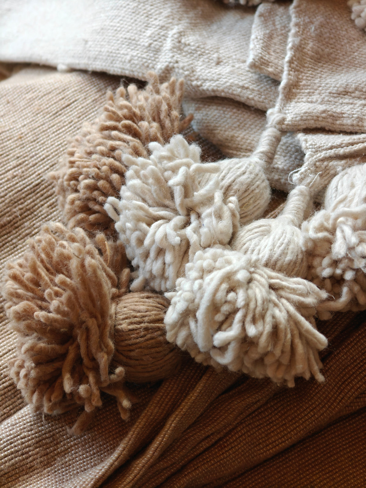 Pompom Decke - 9 Farben